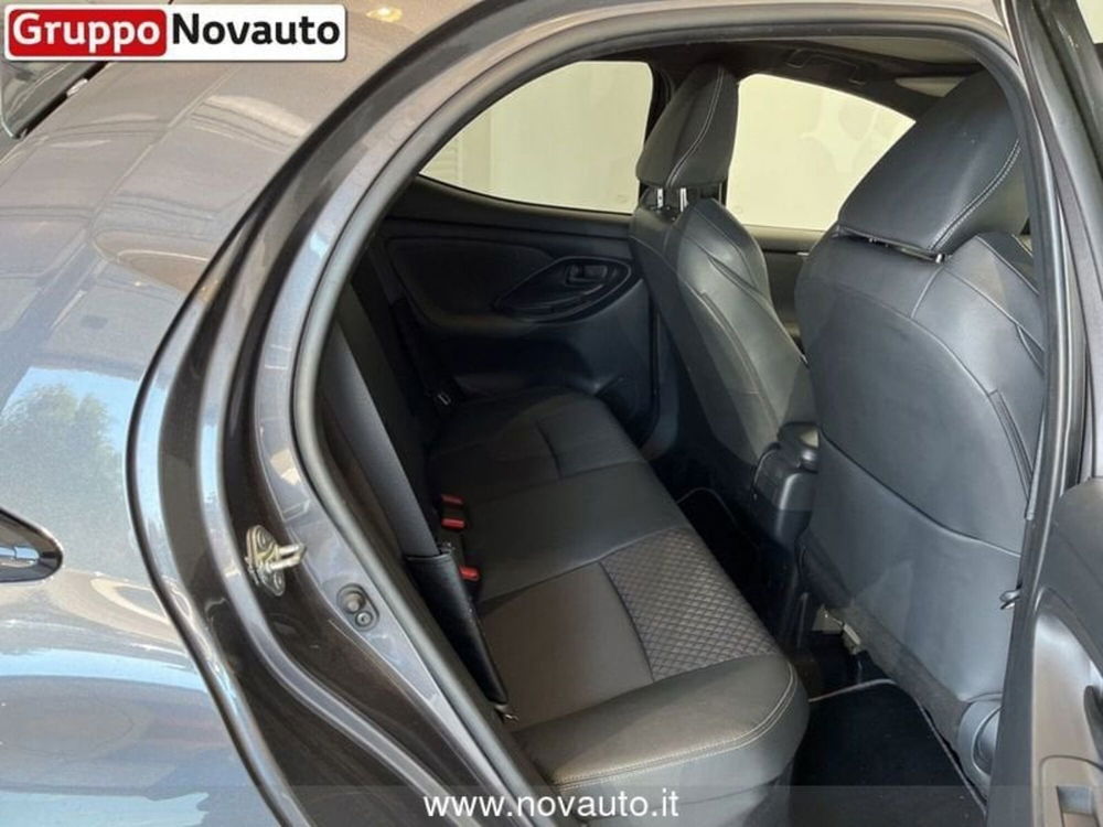 Toyota Yaris Cross usata a Varese (13)