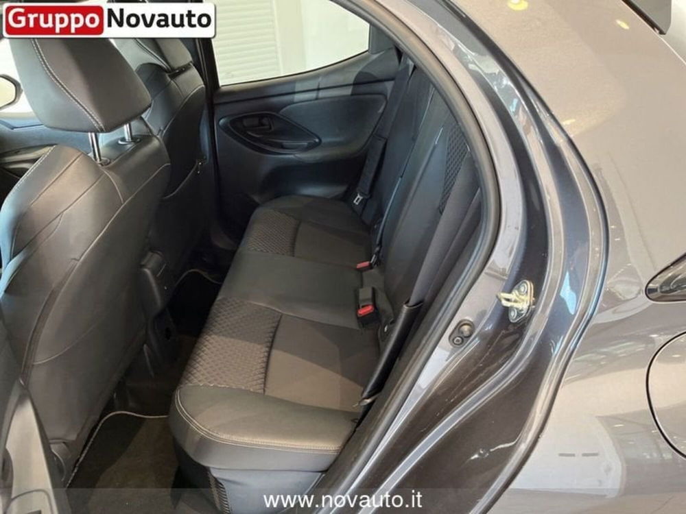 Toyota Yaris Cross usata a Varese (7)