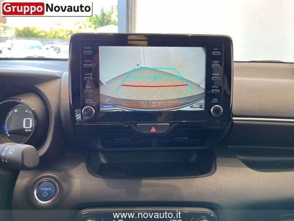 Toyota Yaris Cross usata a Varese (9)