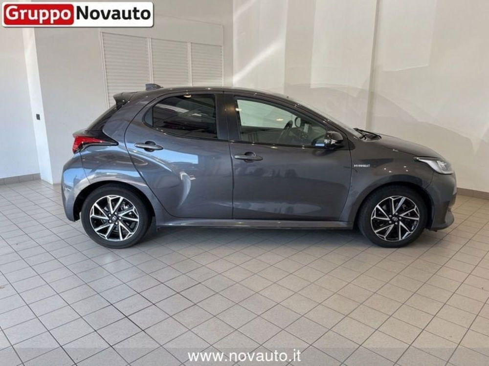 Toyota Yaris Cross usata a Varese (11)