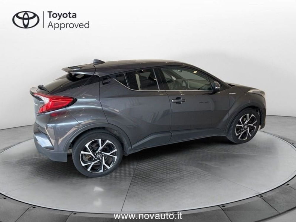 Toyota Toyota C-HR usata a Varese (3)