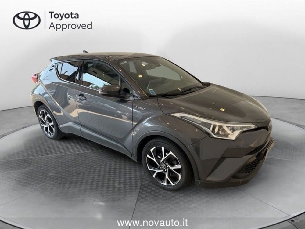 Toyota Toyota C-HR usata a Varese (4)