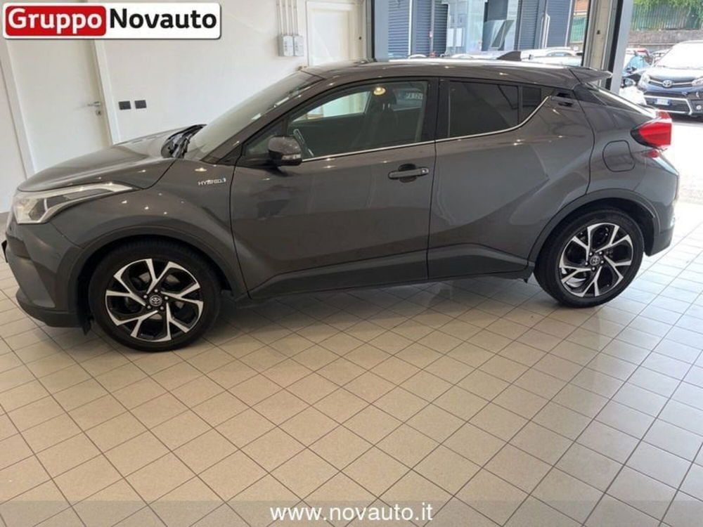 Toyota Toyota C-HR usata a Varese (6)