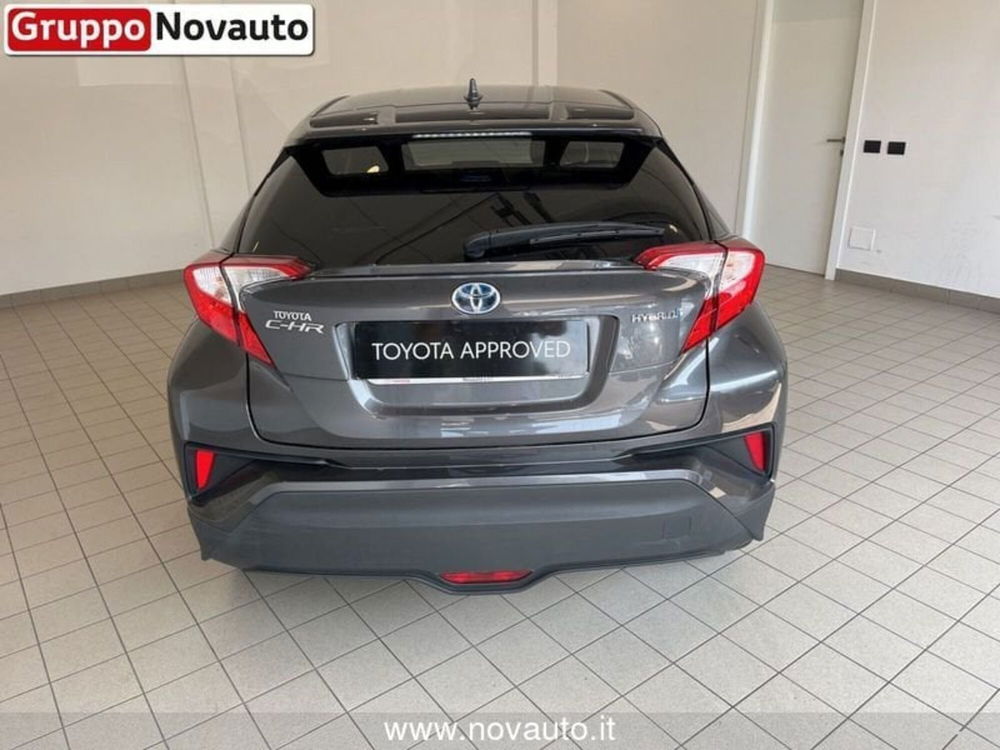 Toyota Toyota C-HR usata a Varese (18)