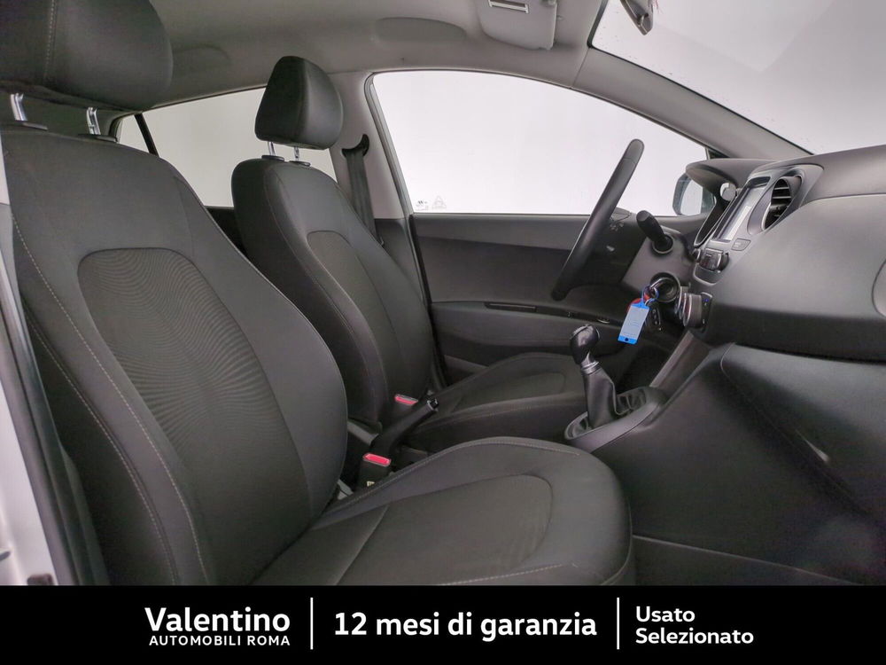 Hyundai i10 usata a Roma (12)