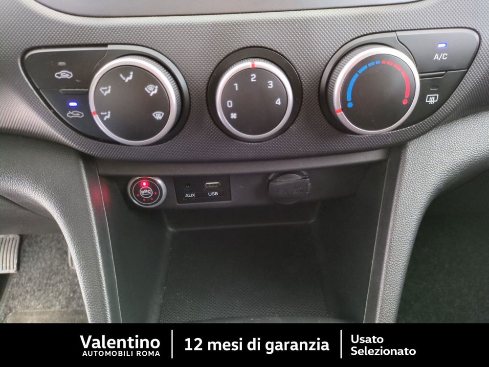 Hyundai i10 usata a Roma (13)