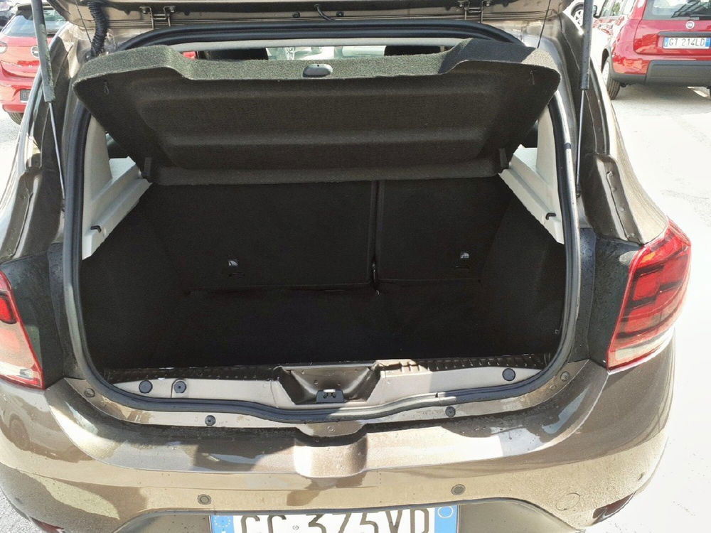 Dacia Sandero usata a Pescara (6)