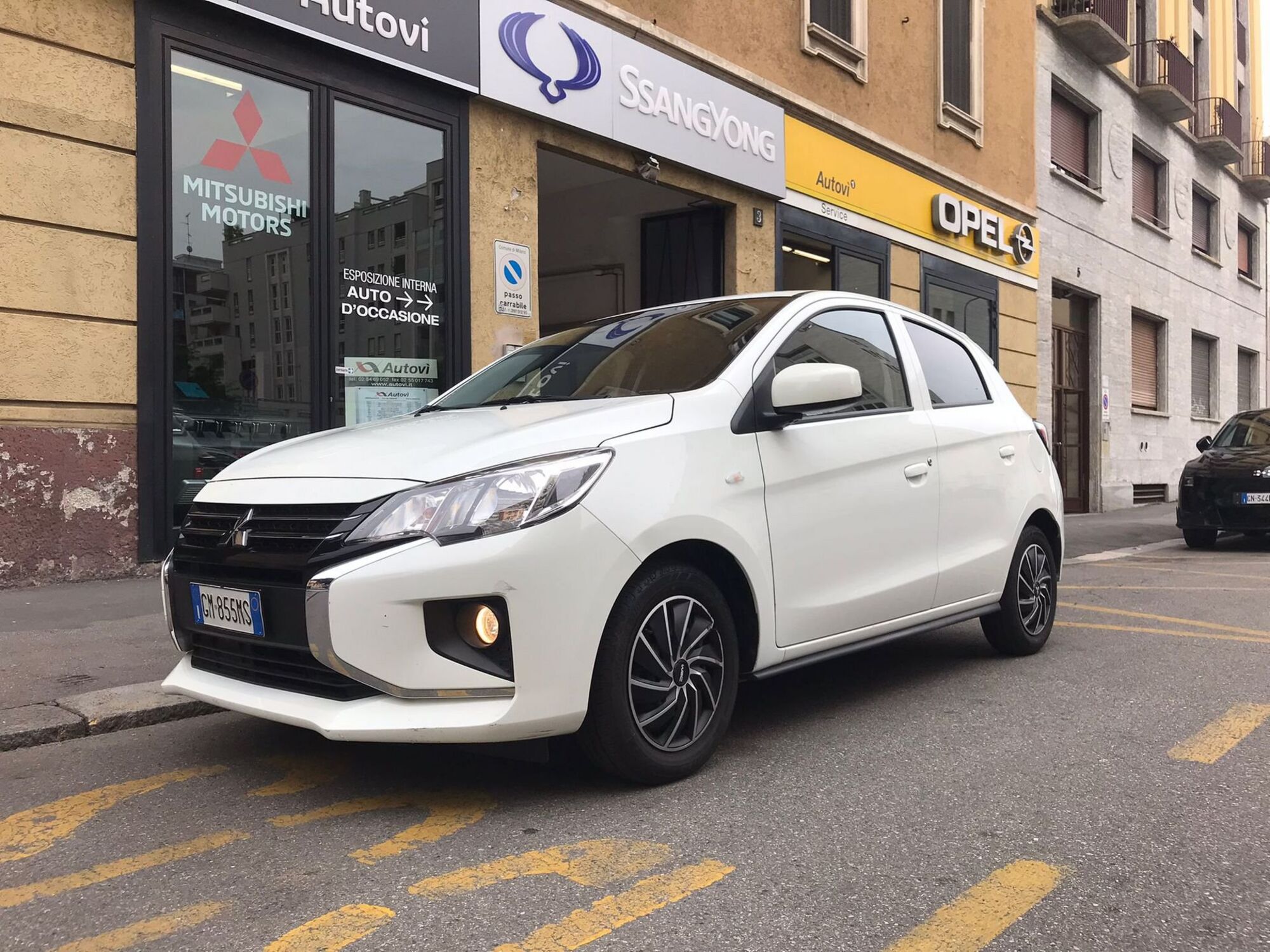 Mitsubishi Space Star 1.2 Intense SDA  del 2023 usata a Milano