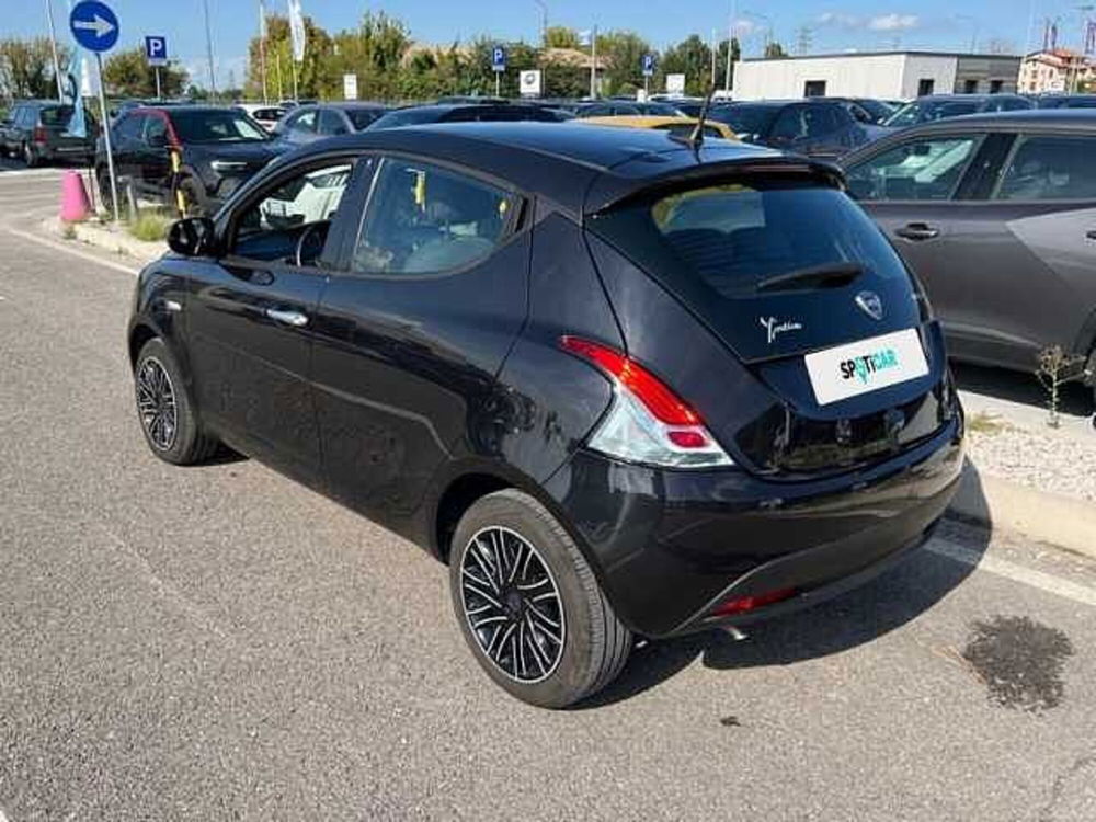 Lancia Ypsilon usata a Ravenna (6)