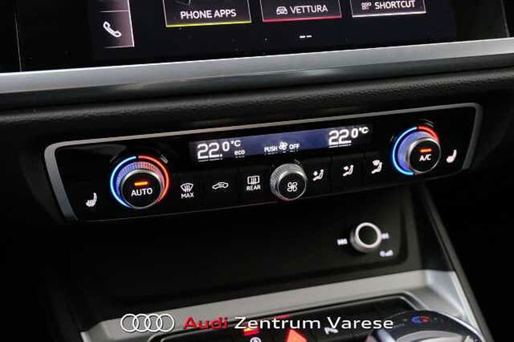 Audi Q3 Sportback usata a Varese (14)