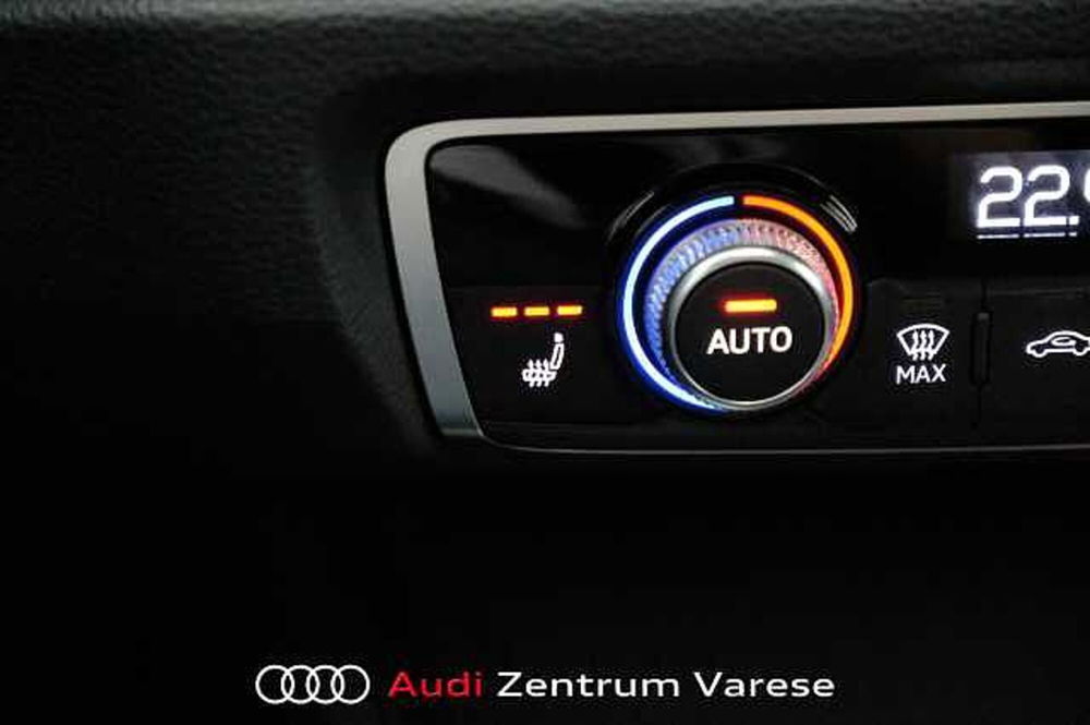 Audi Q3 Sportback usata a Varese (15)