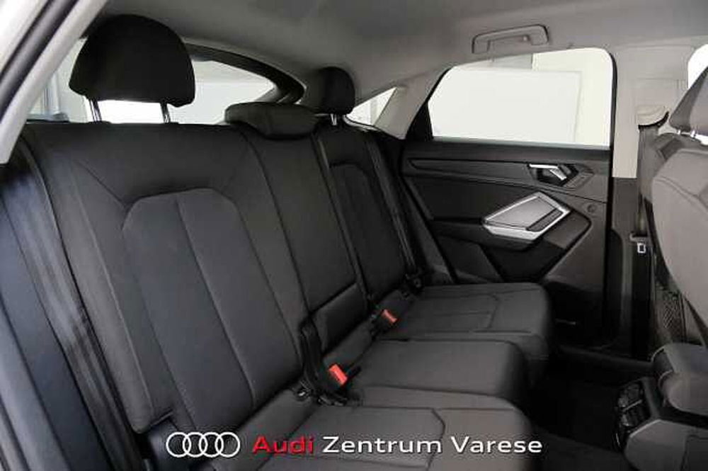 Audi Q3 Sportback usata a Varese (8)