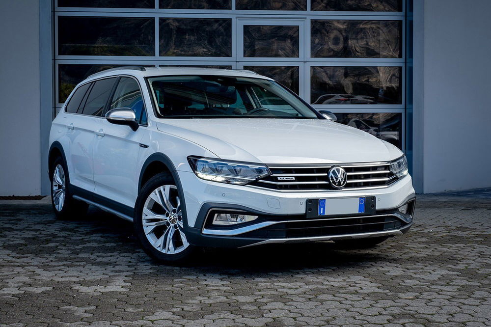 Volkswagen Passat Variant usata a Trento