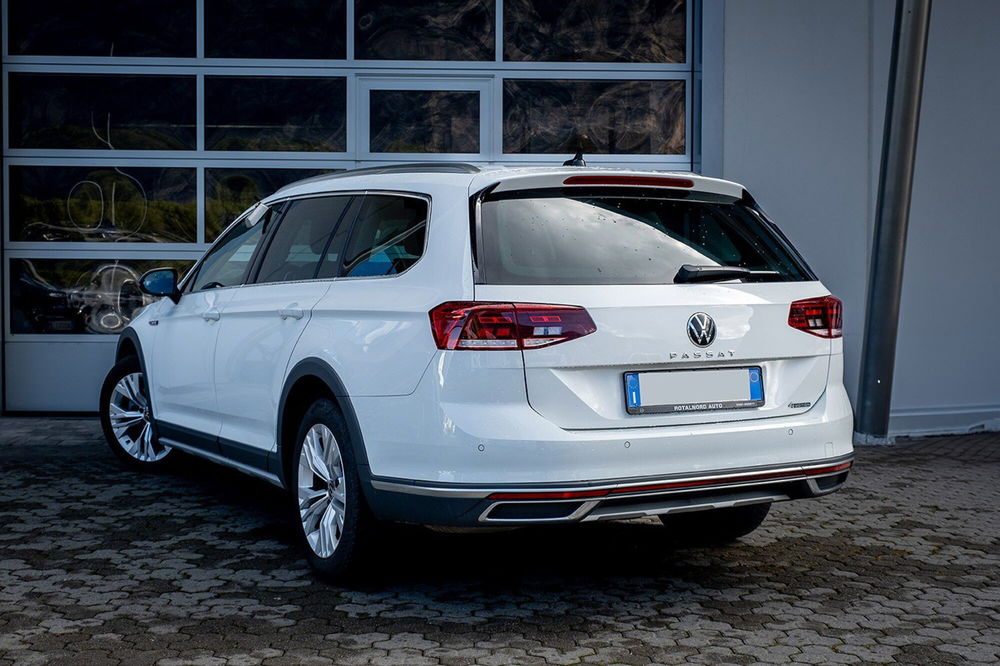 Volkswagen Passat Variant usata a Trento (5)