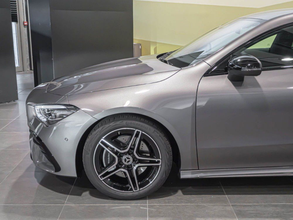 Mercedes-Benz CLA Shooting Brake nuova a Ancona (4)