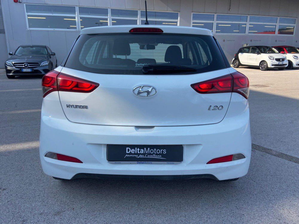 Hyundai i20 usata a Macerata (3)