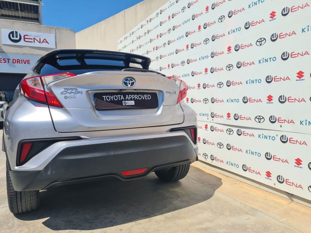 Toyota Toyota C-HR usata a Cagliari (6)