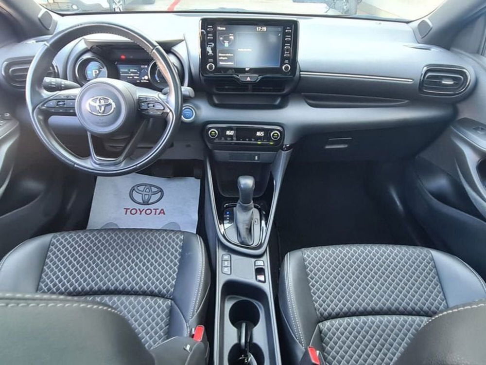 Toyota Yaris Cross usata a Cagliari (12)