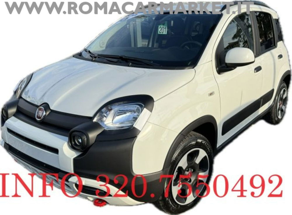 Fiat Panda Cross nuova a Roma