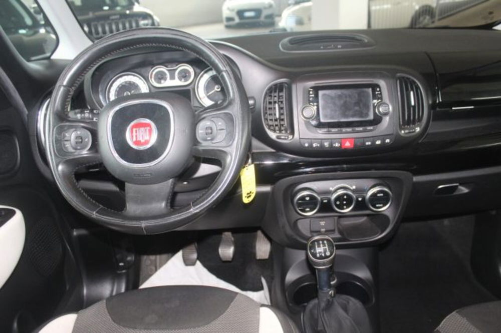 Fiat 500L usata a Terni (11)