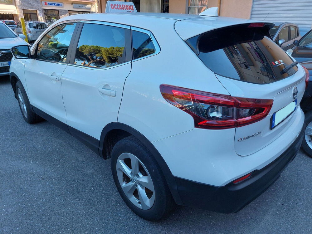 Nissan Qashqai usata a Imperia (2)