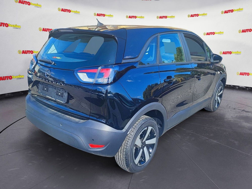 Opel Crossland nuova a Pistoia (6)