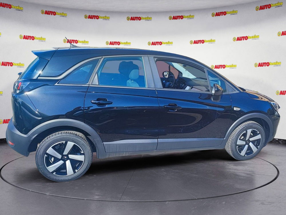 Opel Crossland nuova a Pistoia (7)