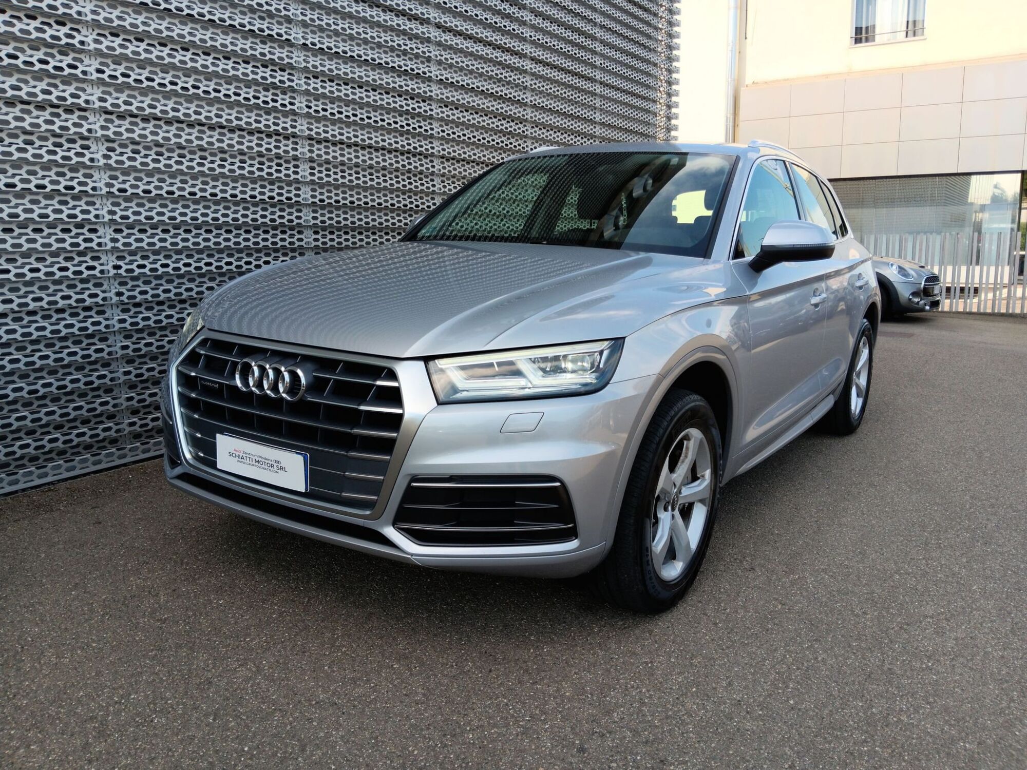 Audi Q5 2.0 TDI 190 CV quattro S tronic Sport  del 2017 usata a Modena