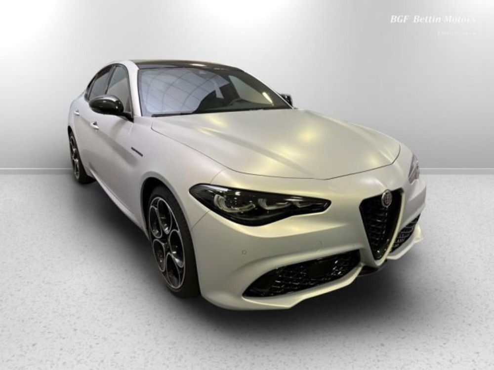 Alfa Romeo Giulia nuova a Padova (3)