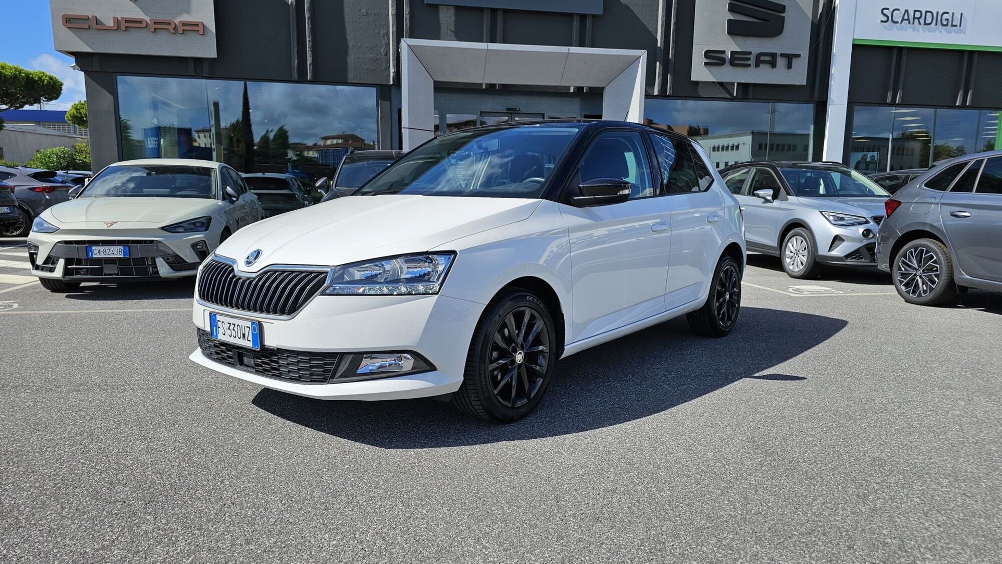 Skoda Fabia 1.0 MPI 60 CV Twin Color Design Edition Nero  del 2019 usata a Livorno