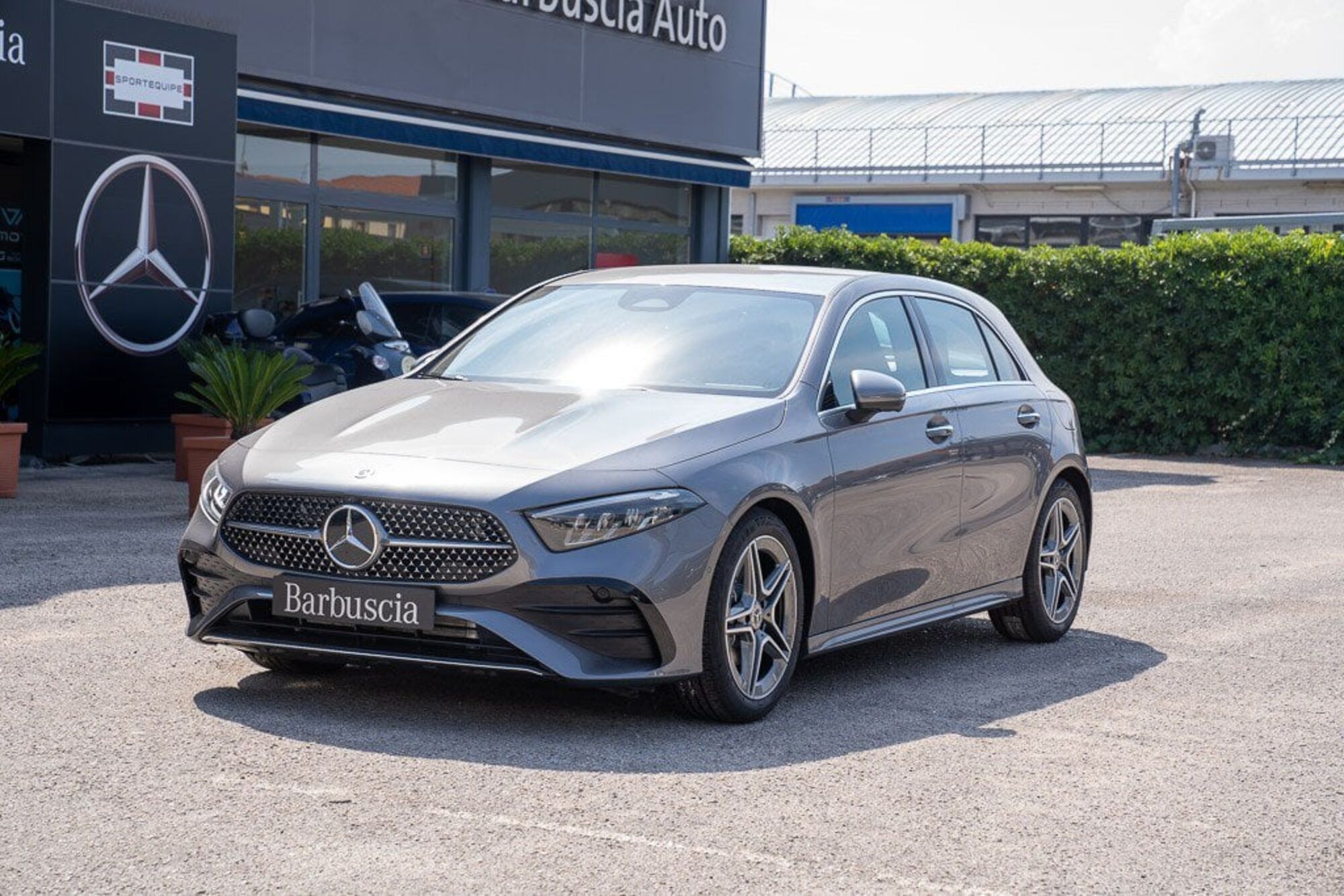 Mercedes-Benz Classe A 180 d Automatic Premium  nuova a Pescara