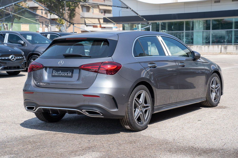 Mercedes-Benz Classe A nuova a Pescara (4)