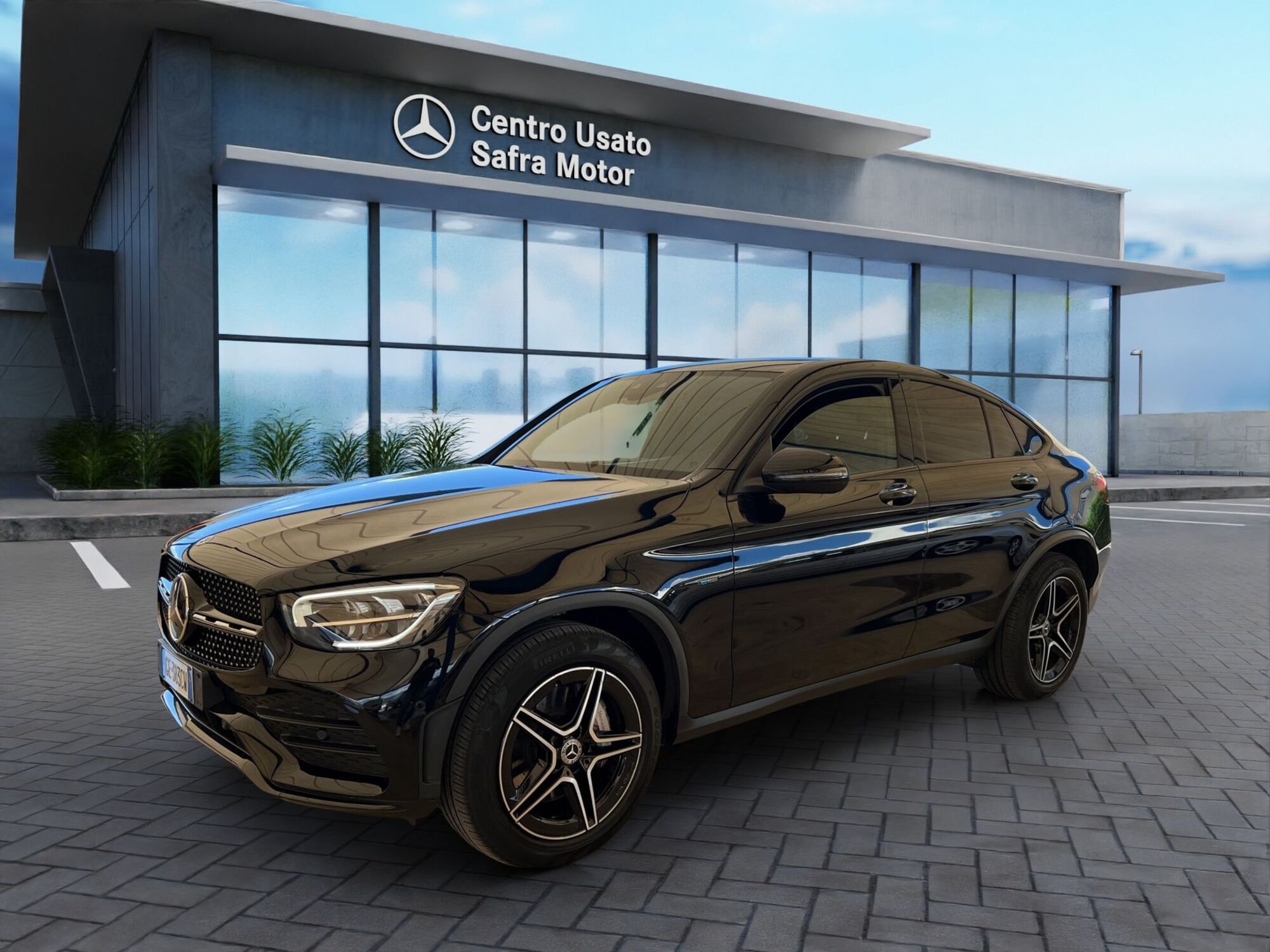 Mercedes-Benz GLC Coup&eacute; 300 de 4Matic EQ-Power Coup&eacute; Premium Plus del 2021 usata a Rende