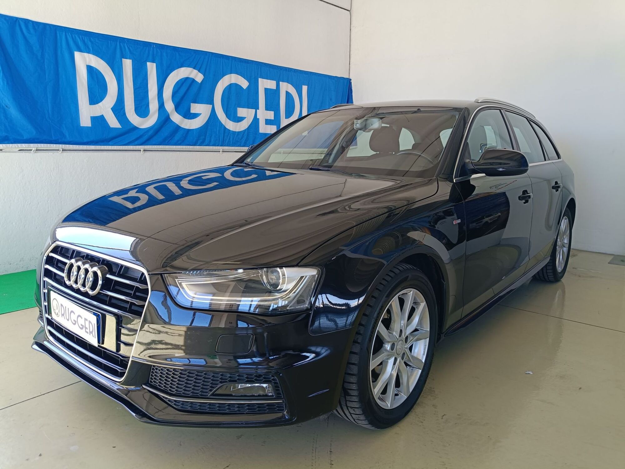 Audi A4 Avant 2.0 TDI clean diesel Business Plus  del 2015 usata a Rimini