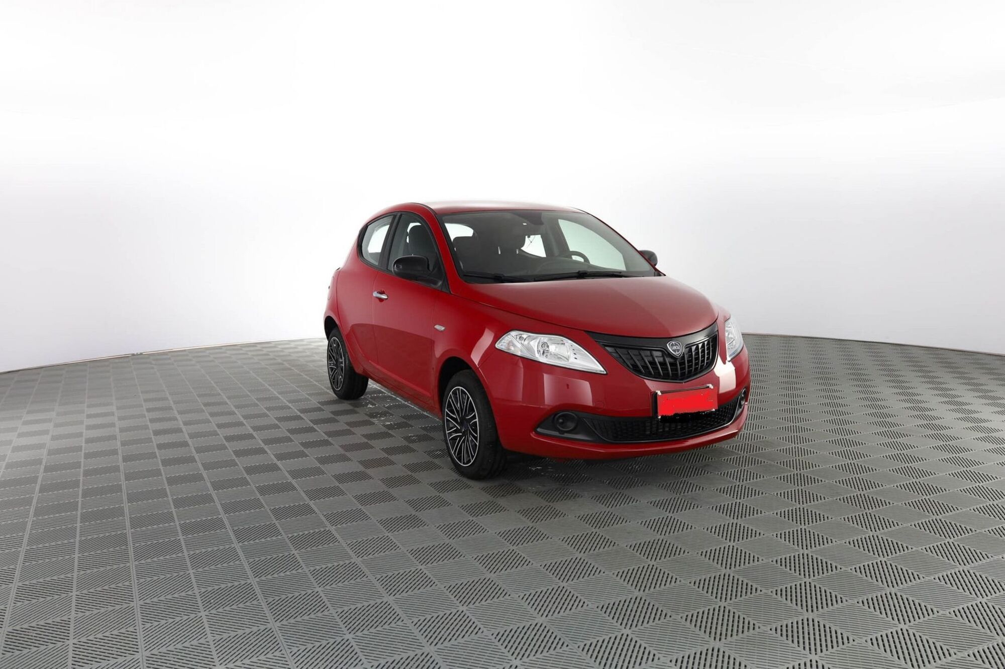 Lancia Ypsilon 1.0 FireFly 5 porte S&amp;S Hybrid Maryne nuova a Lucca