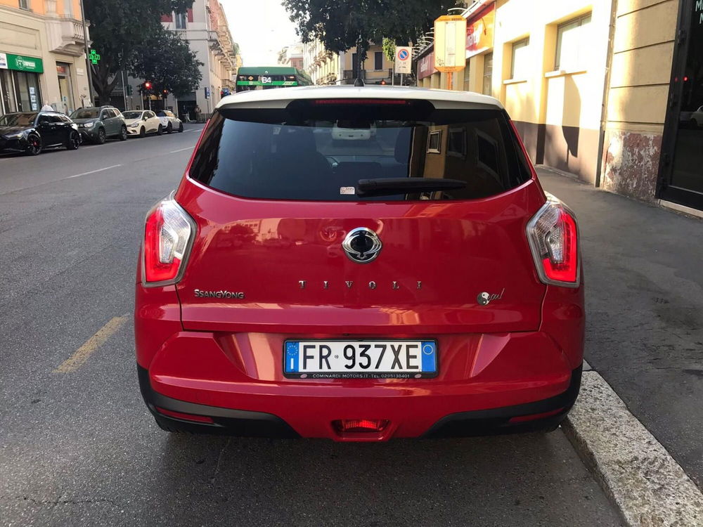 Ssangyong Tivoli usata a Milano (2)