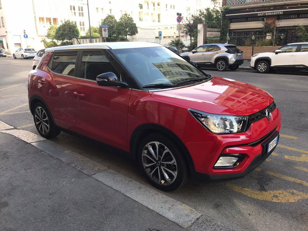 Ssangyong Tivoli usata a Milano (5)