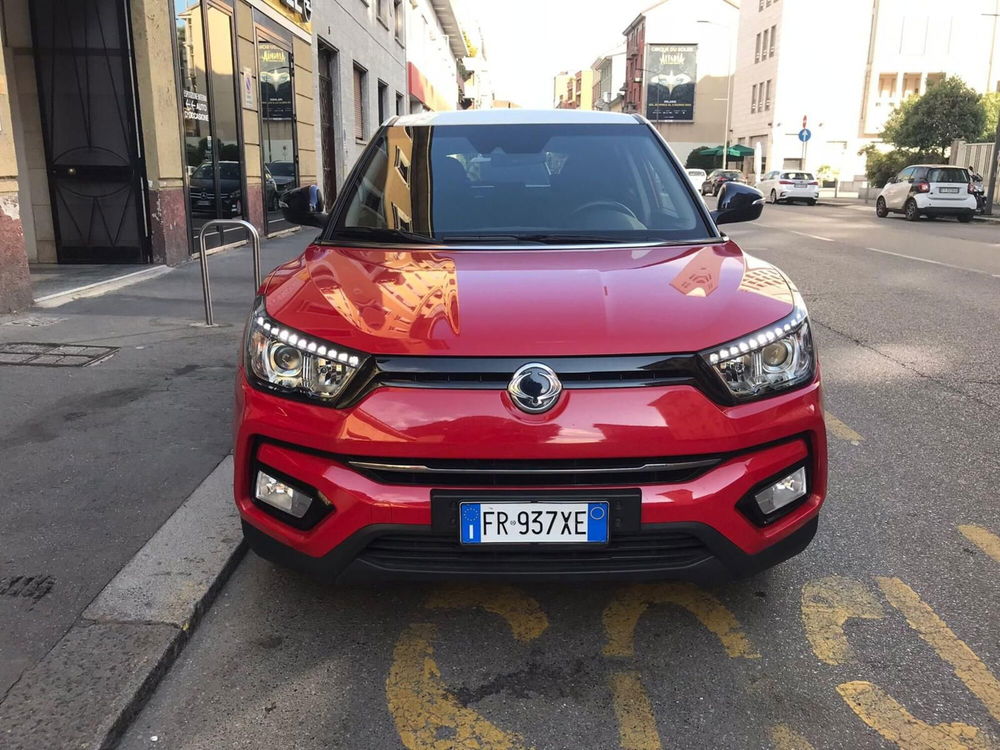 Ssangyong Tivoli usata a Milano (6)