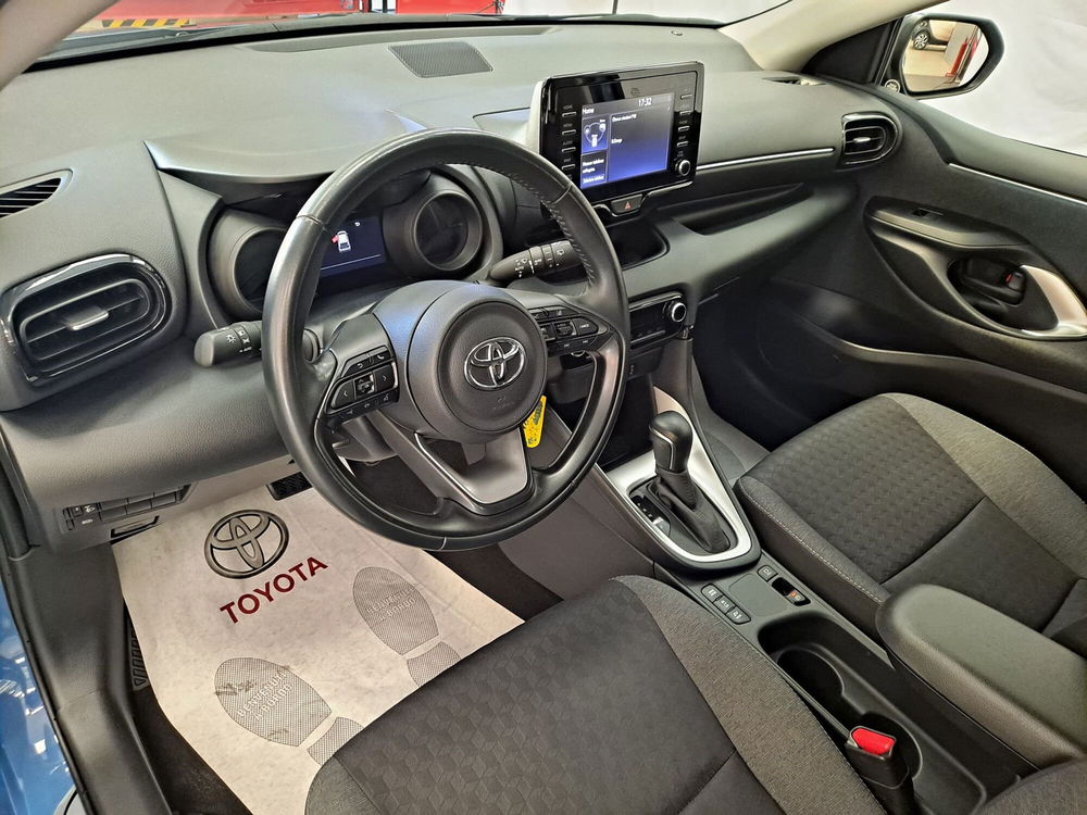 Toyota Yaris usata a Roma (16)