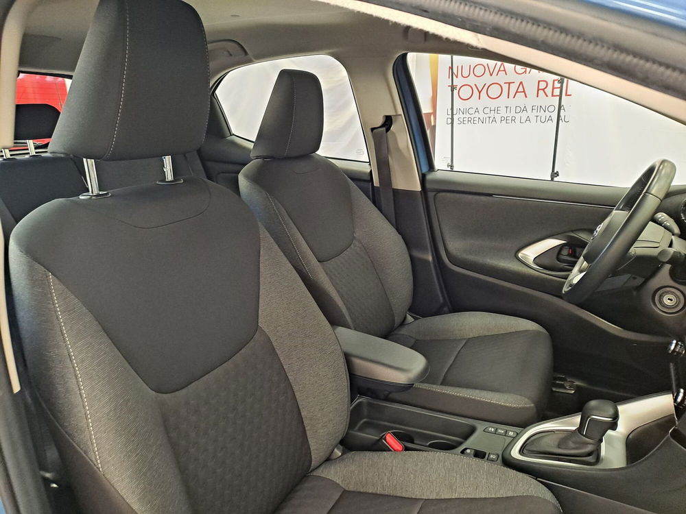 Toyota Yaris usata a Roma (8)