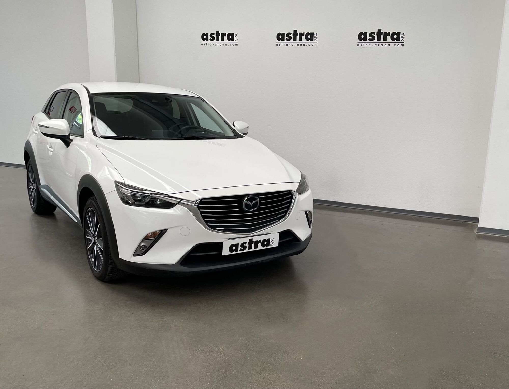 Mazda CX-3 1.5L Skyactiv-D Exceed  del 2018 usata a Arona