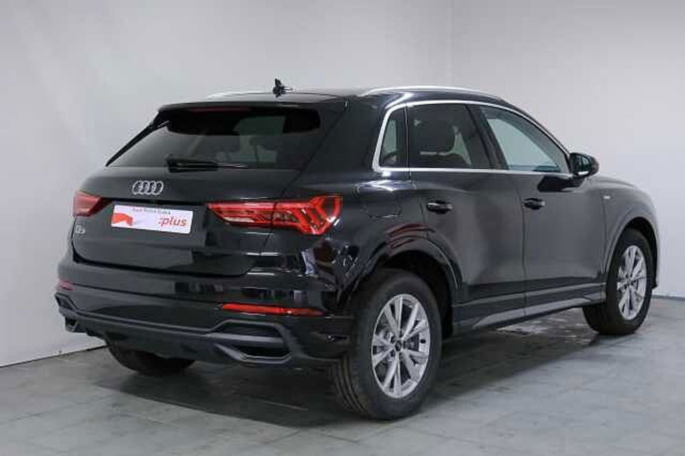 Audi Q3 nuova a Catanzaro (4)