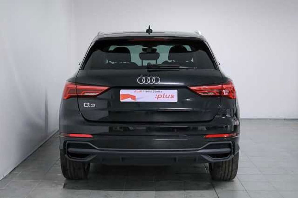 Audi Q3 nuova a Catanzaro (5)