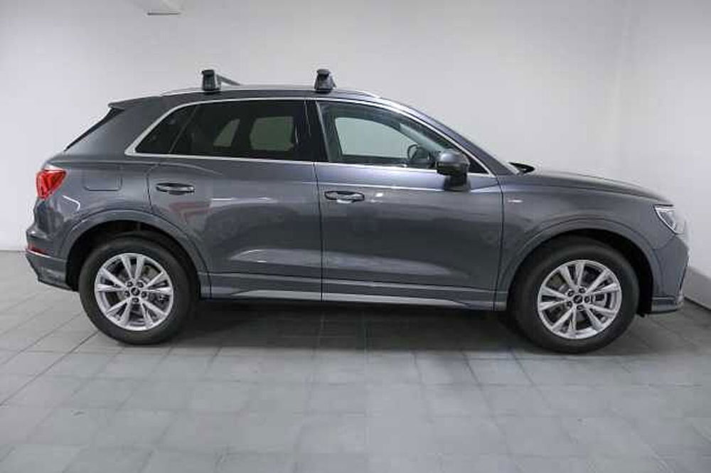 Audi Q3 Sportback nuova a Catanzaro (3)