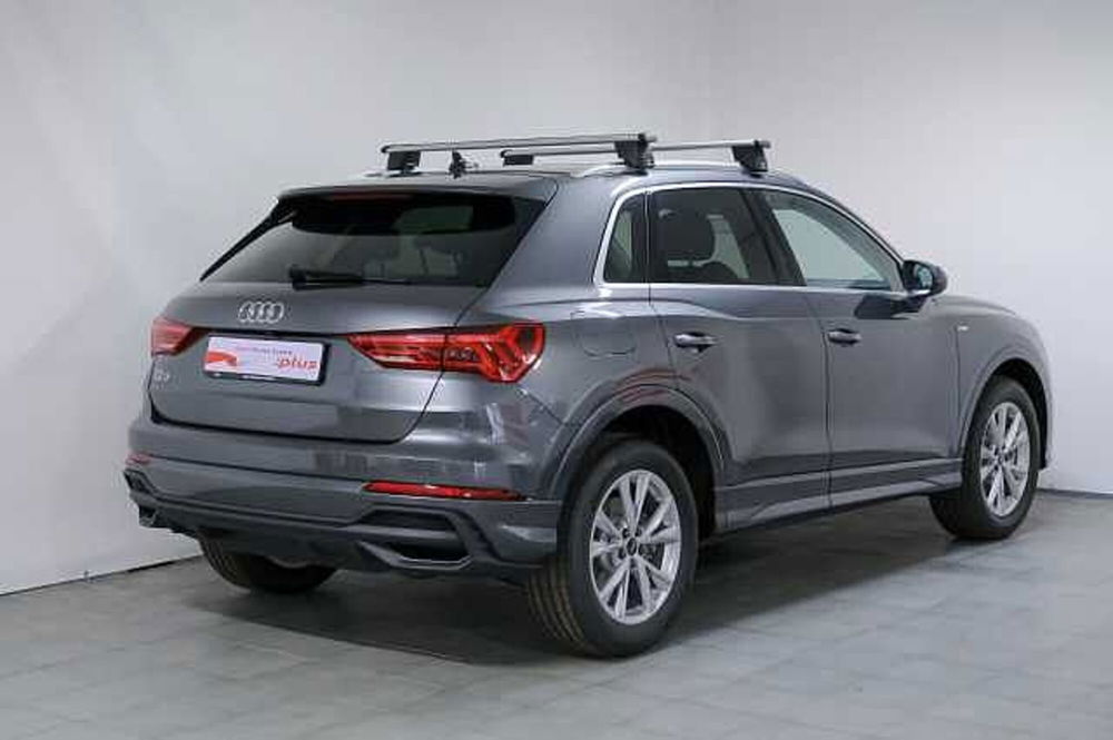 Audi Q3 Sportback nuova a Catanzaro (4)