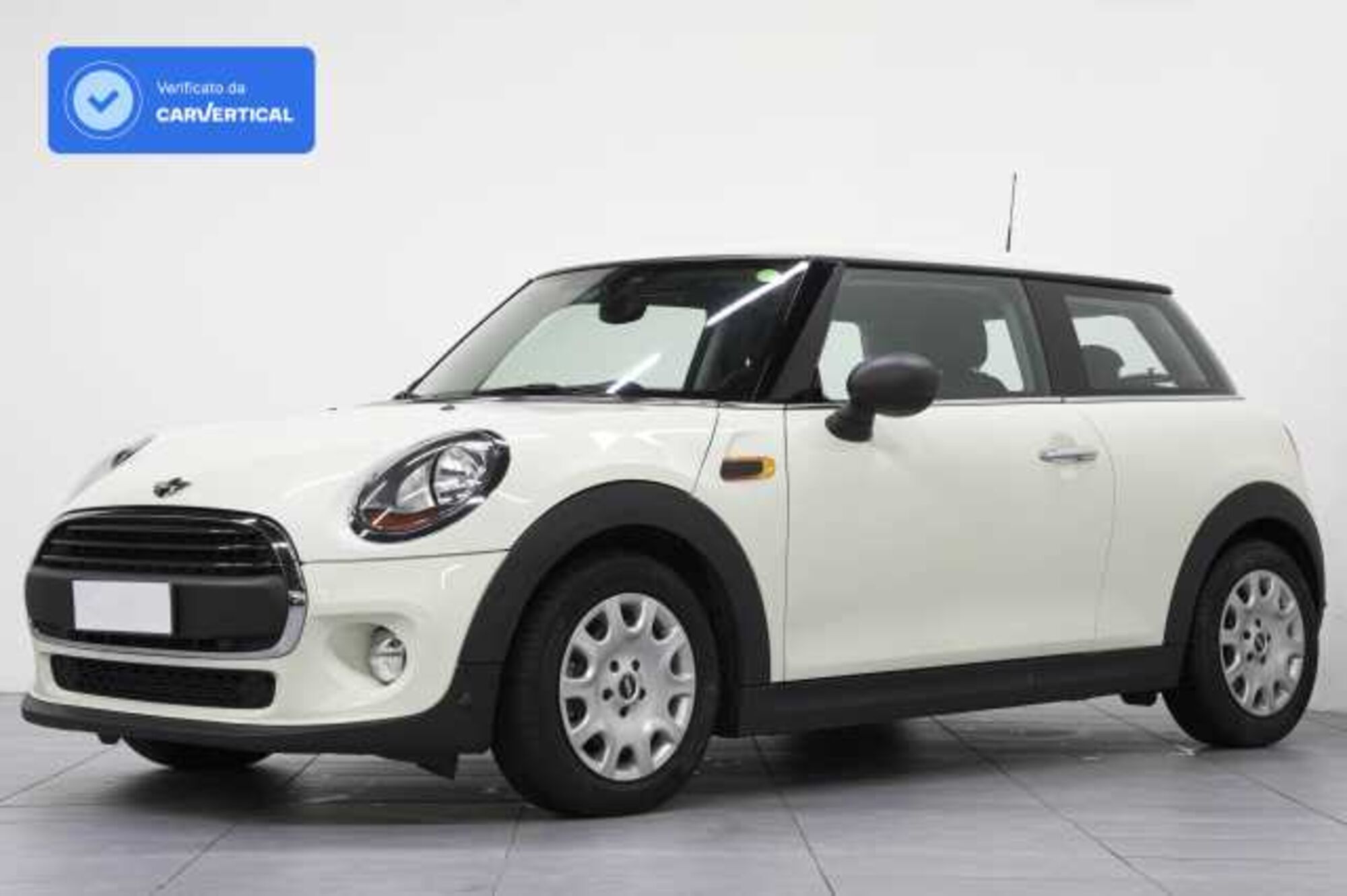 MINI Mini 1.2 One 75 CV  del 2016 usata a Barni