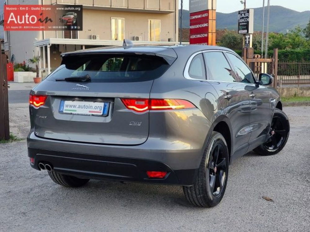 Jaguar F-Pace usata a Benevento (12)