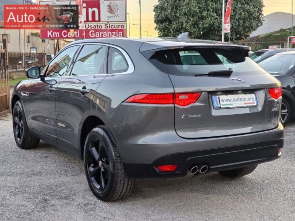 Jaguar F-Pace usata a Benevento (15)