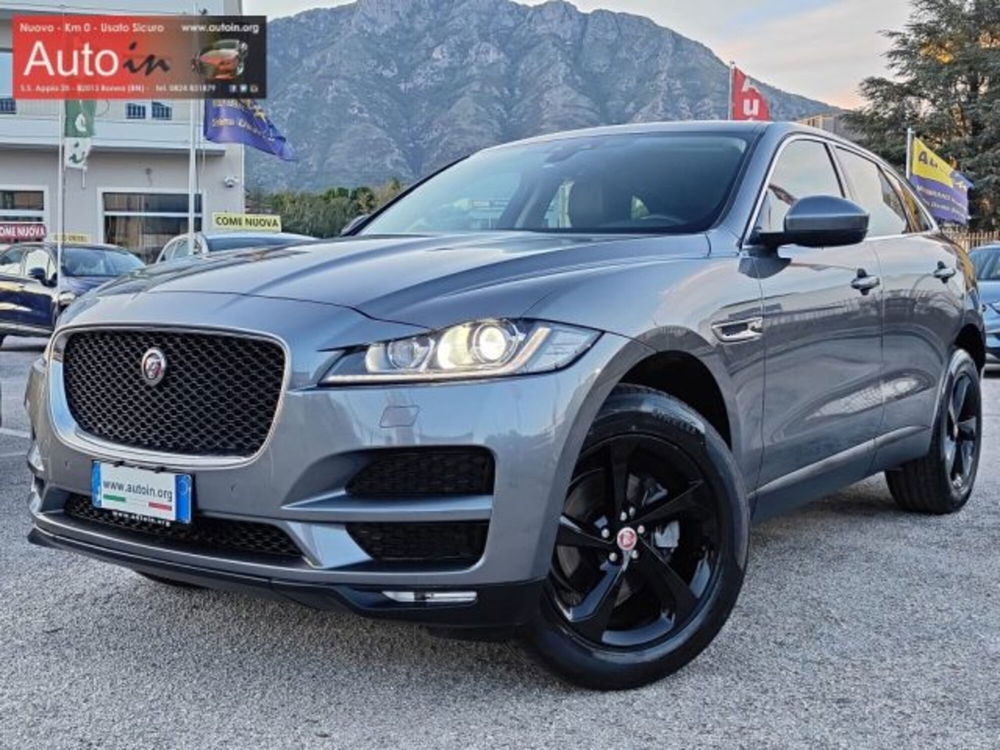 Jaguar F-Pace usata a Benevento (16)