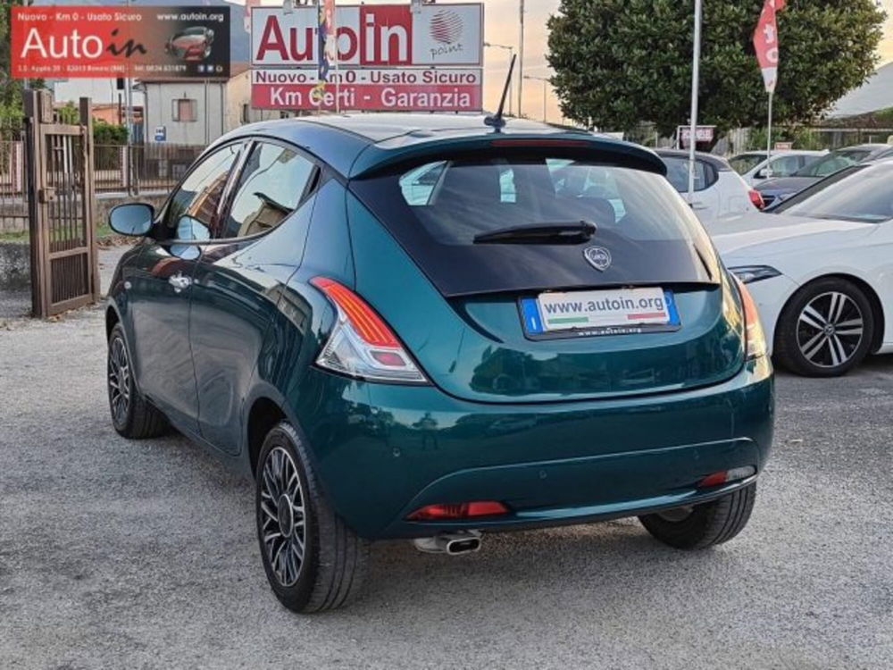 Lancia Ypsilon usata a Benevento (15)